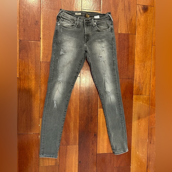 Women’s True Religion Gray Wash Ripped Skinny Jeans - Size 28 - Picture 2 of 3